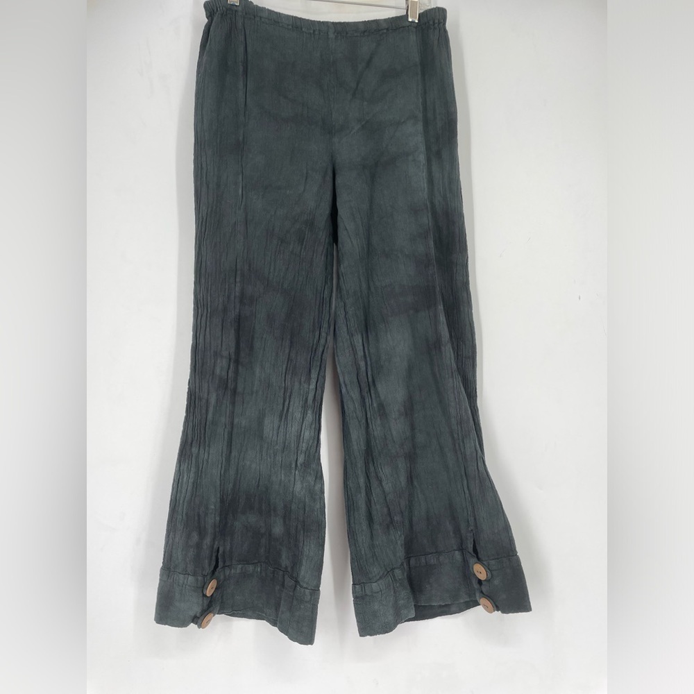 Women’s Wide Leg Capris in Slate Green
